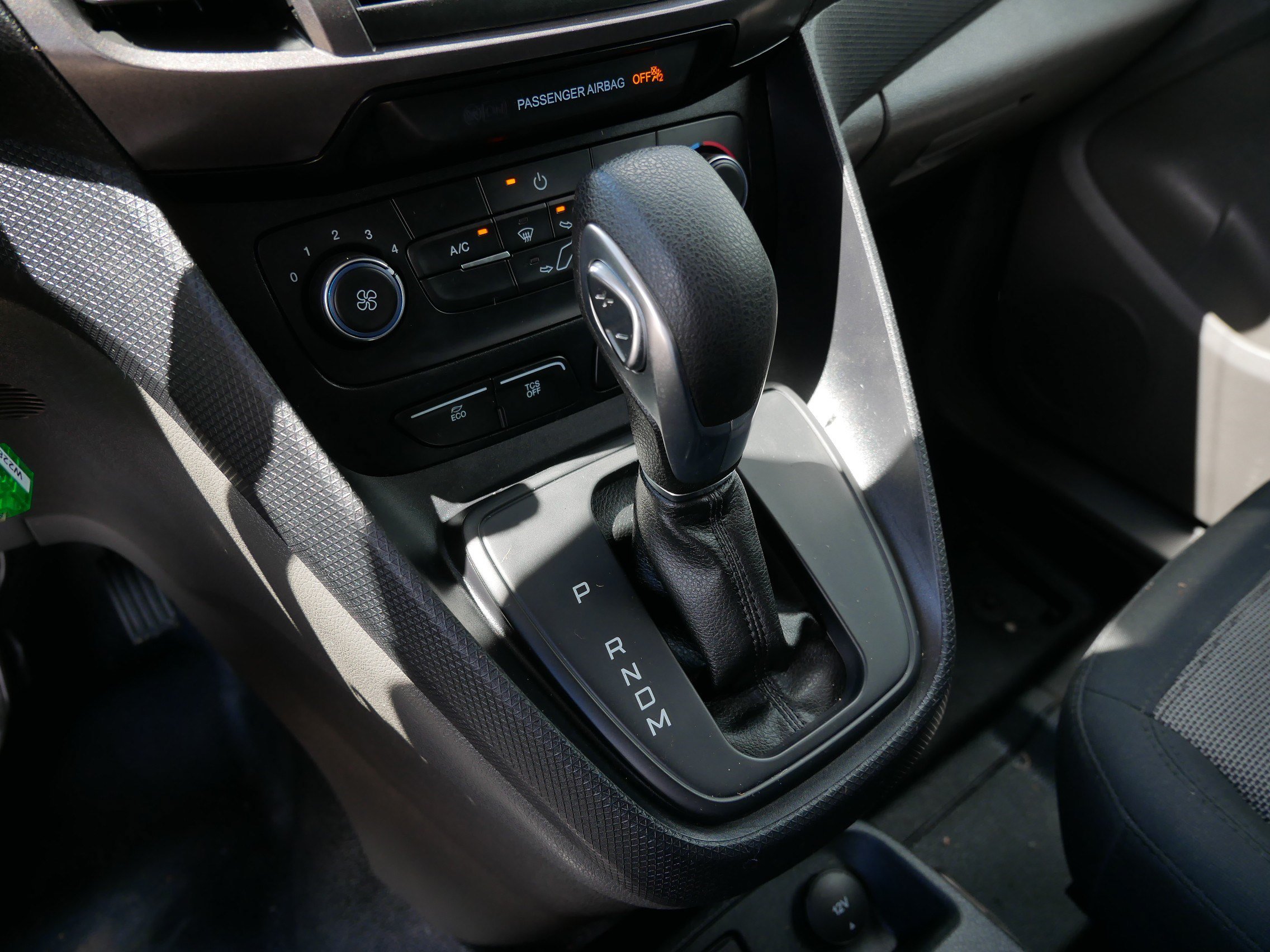Certified 2022 Ford Transit Connect XL FWD image 24
