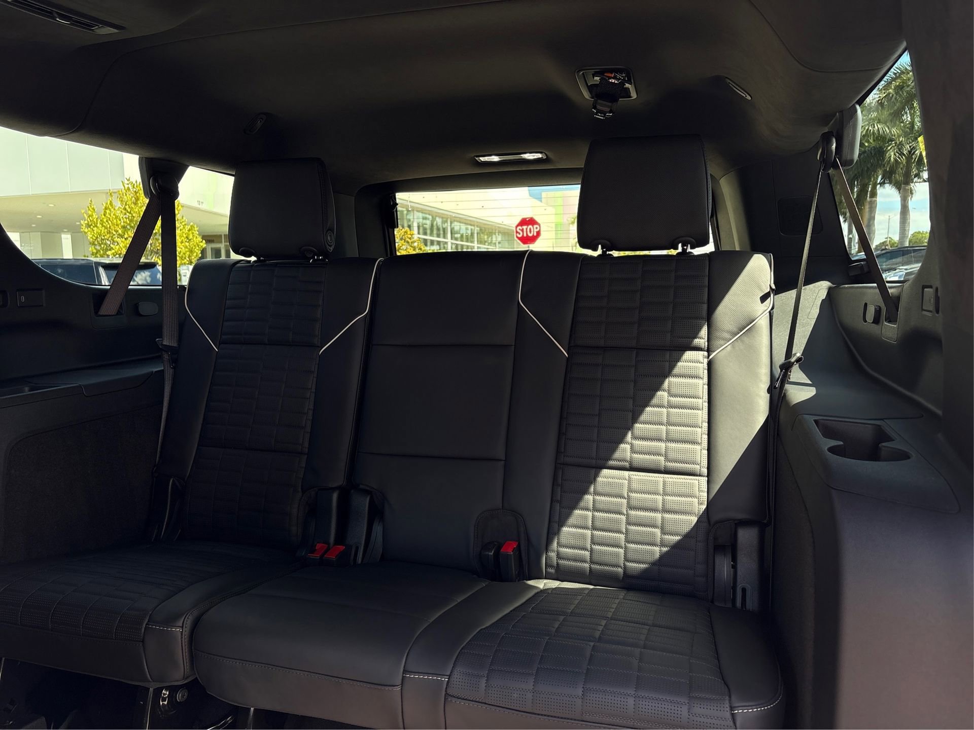 New 2026 Cadillac Escalade ESV Platinum Sport w/ LPO, ONYX Package image 12