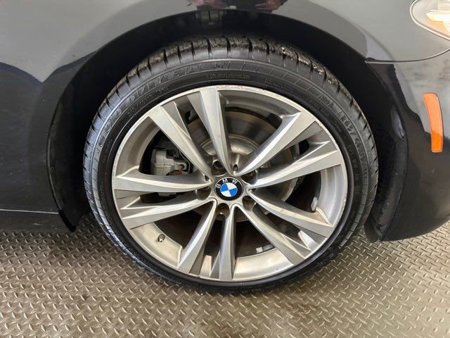 Used 2016 BMW 528i Sedan image 38
