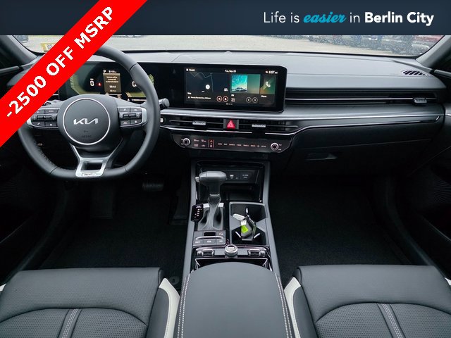 New 2025 Kia K5 GT-Line image 22