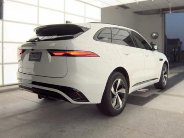 Used 2024 Jaguar F-PACE R-Dynamic S AWD/4WD image 2