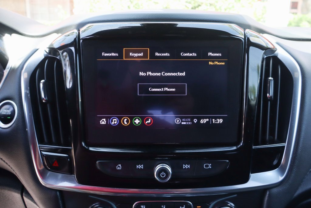 Used 2022 Chevrolet Traverse LT image 31