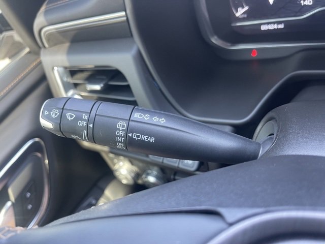 Used 2023 GMC Yukon AT4 w/ AT4 Premium Plus Package image 23