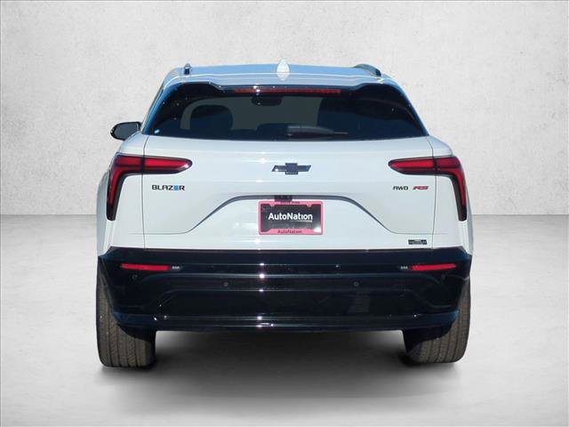 New 2024 Chevrolet Blazer EV RS AWD/4WD image 8