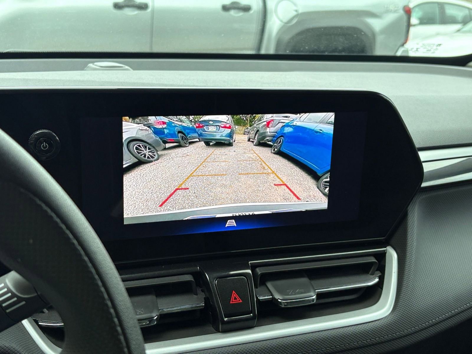 Used 2025 Chevrolet TrailBlazer LT image 17