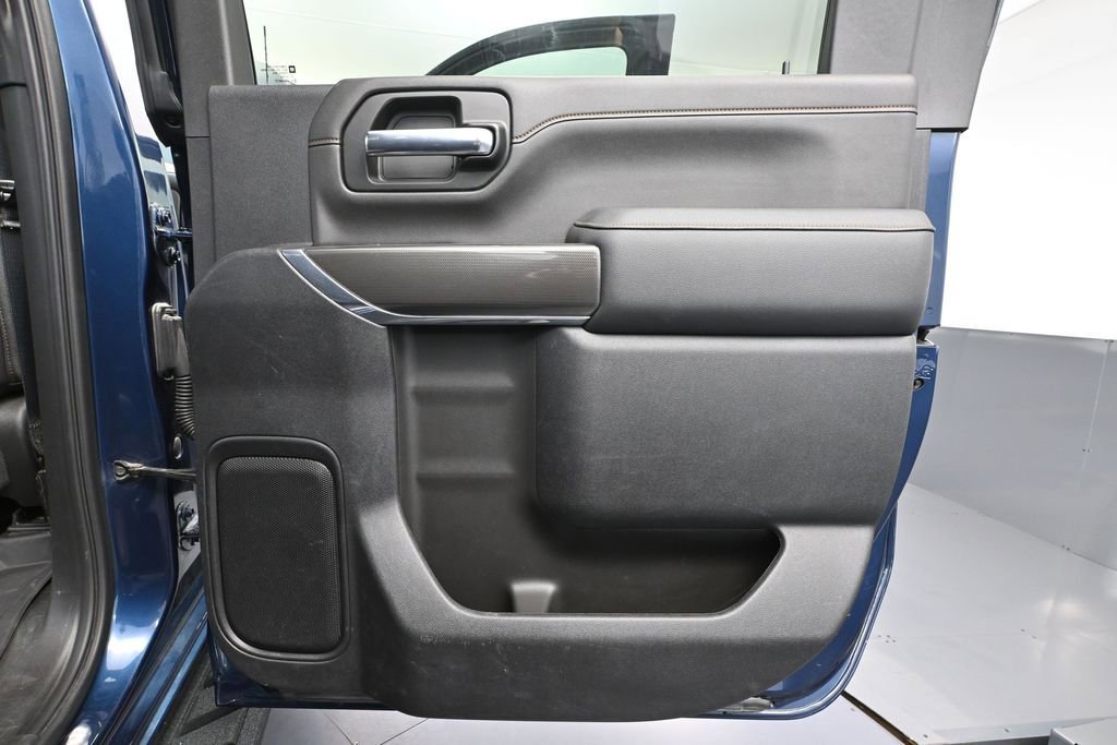 Used 2022 GMC Sierra 3500 AT4 w/ AT4 Premium Plus Package AWD/4WD image 52