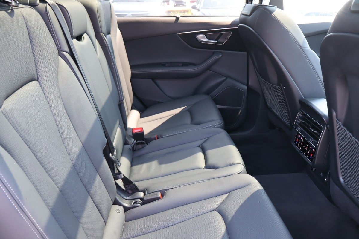 Used 2025 Audi Q7 3.0T Premium Plus w/ Premium Plus Package image 14
