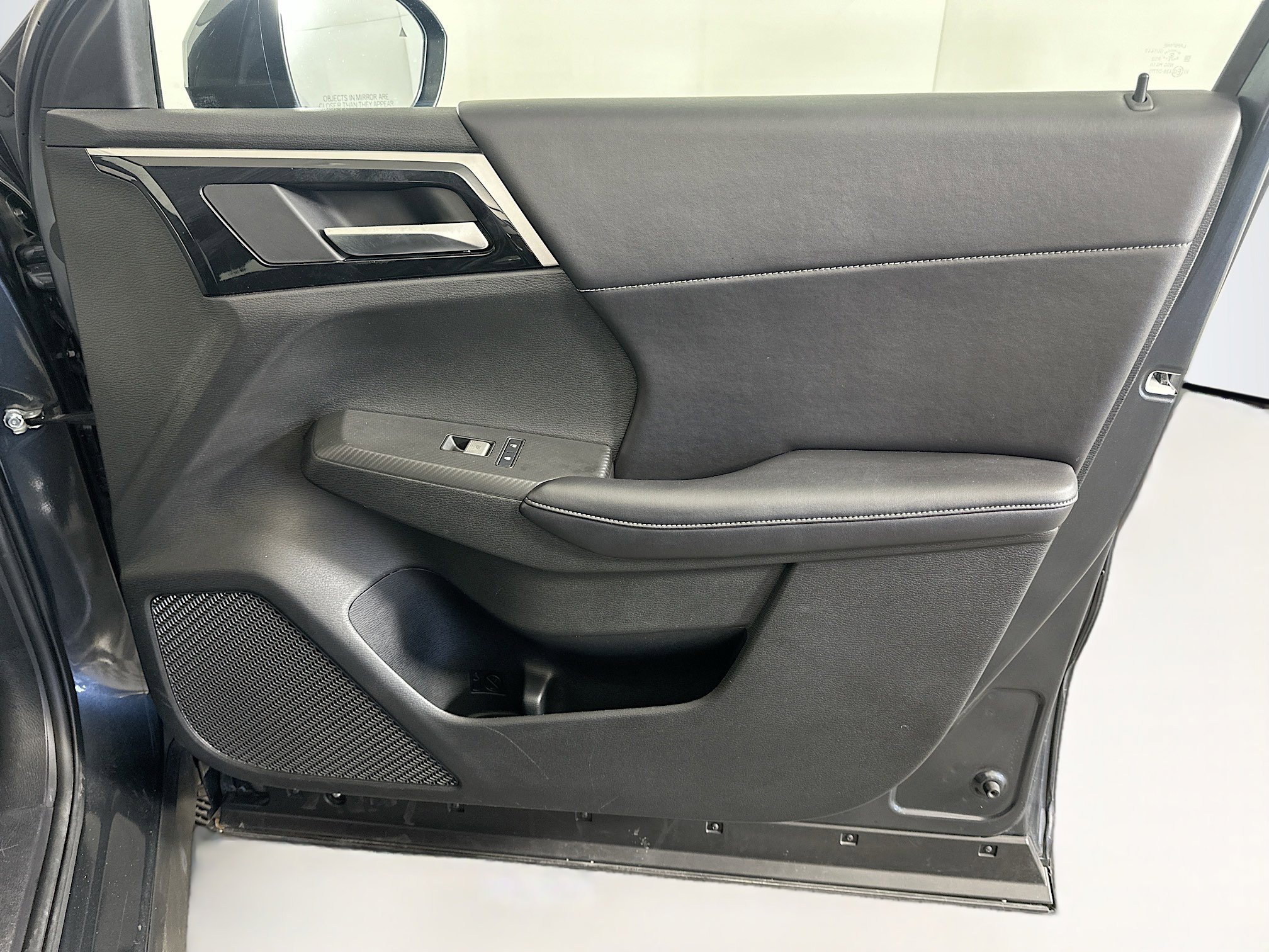 Used 2024 Mitsubishi Outlander SE image 35