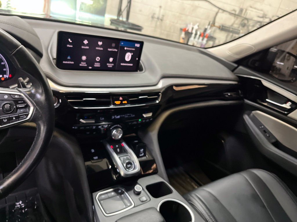 Used 2024 Acura MDX FWD image 16