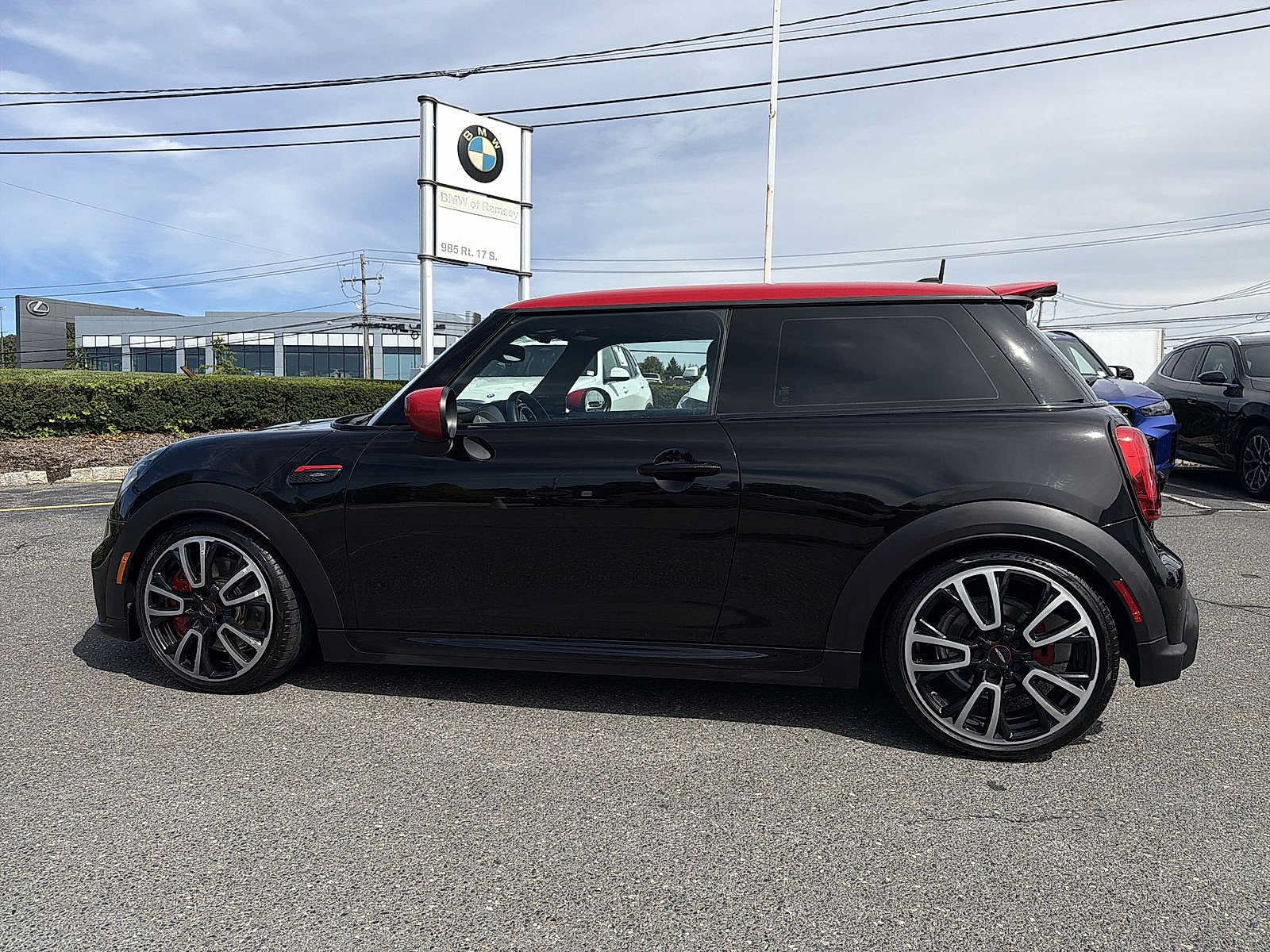 Used 2022 MINI Cooper John Cooper Works FWD image 11