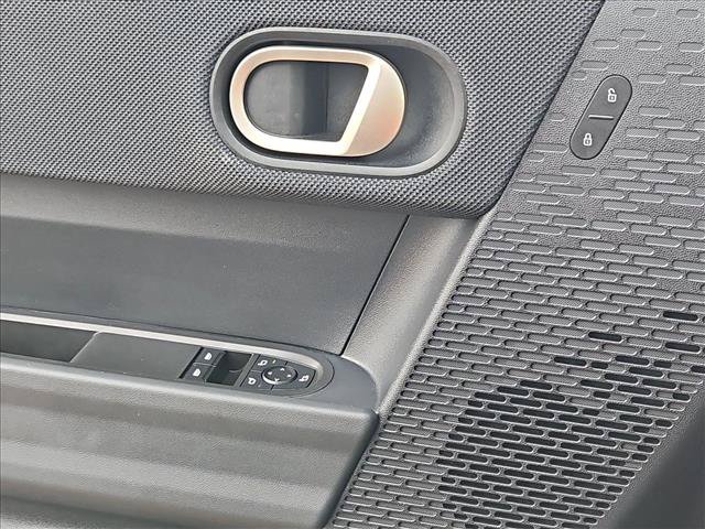 Used 2025 MINI Cooper S FWD image 11