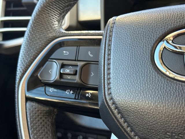Used 2024 Toyota Tundra SR5 w/ SR5 Premium Package AWD/4WD image 28