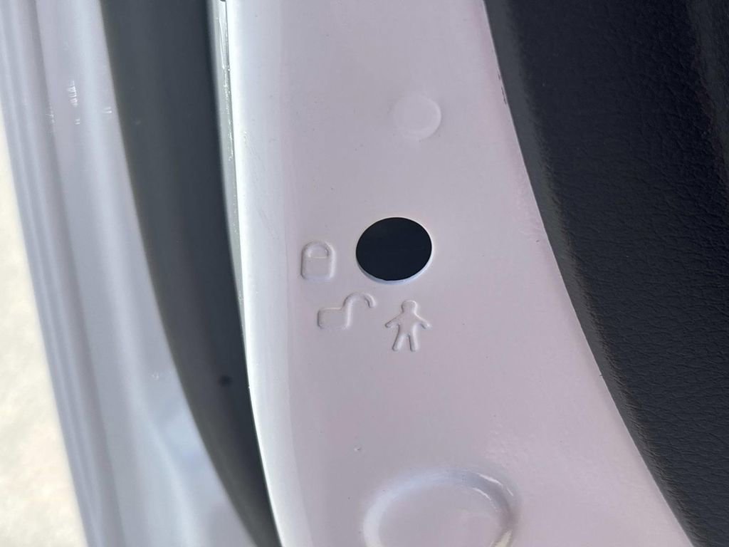 Used 2023 RAM 3500 Big Horn w/ Level 1 Equipment Group image 13