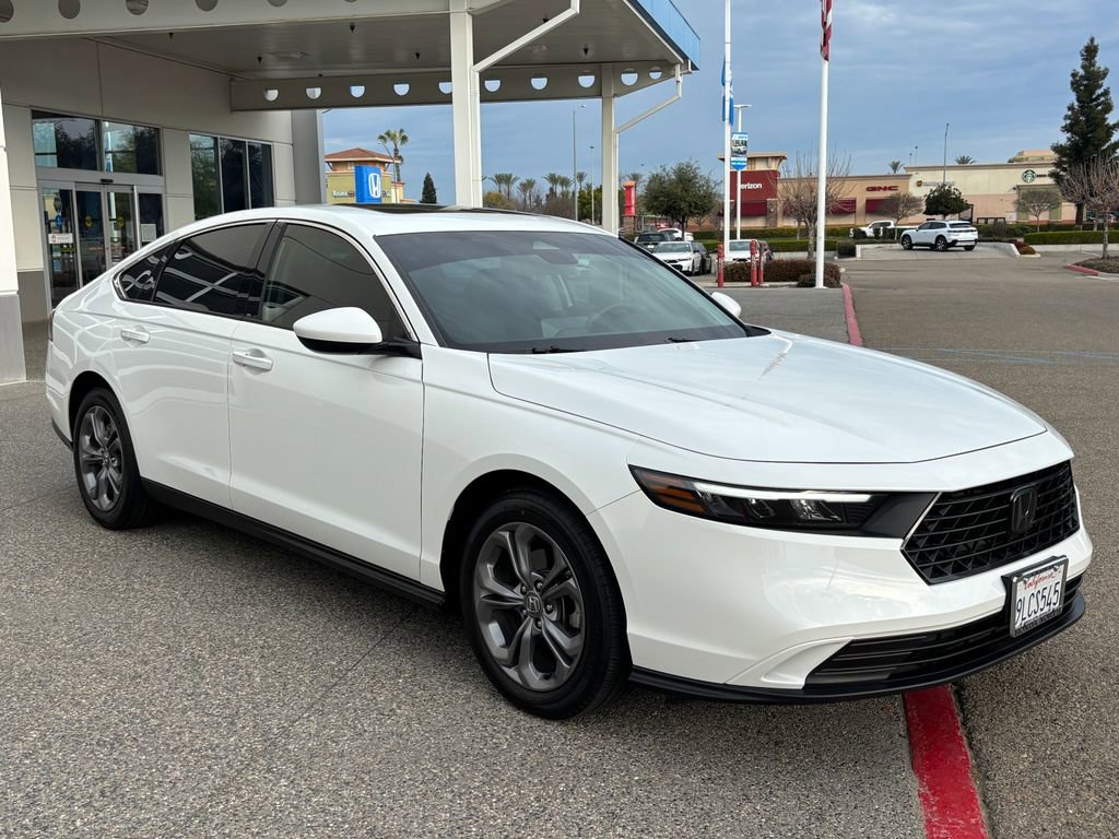 Used 2024 Honda Accord EX image 3