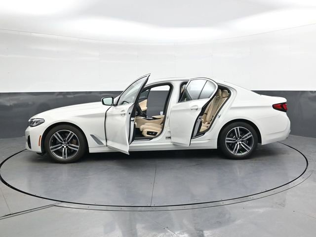 Used 2023 BMW 530i w/ Convenience Package image 36