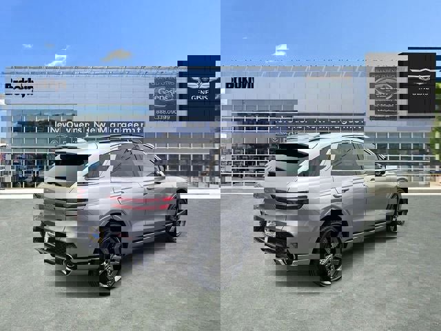 Used 2024 Genesis GV70 3.5T Sport w/ Sport Advanced Package image 8