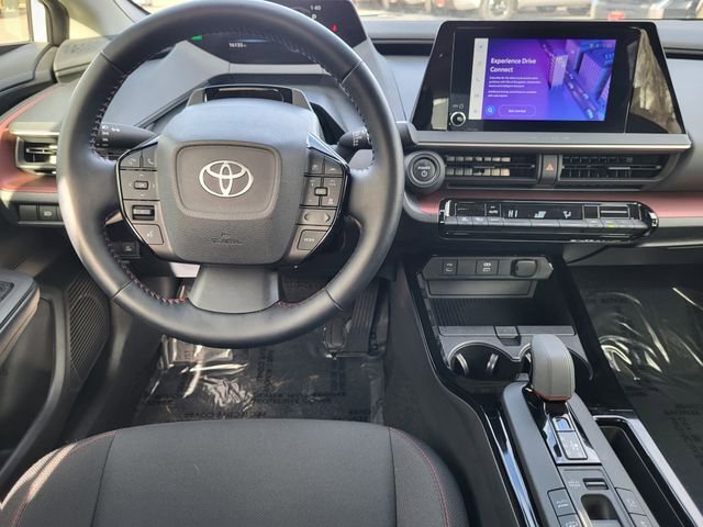 Used 2024 Toyota Prius Prime SE image 15
