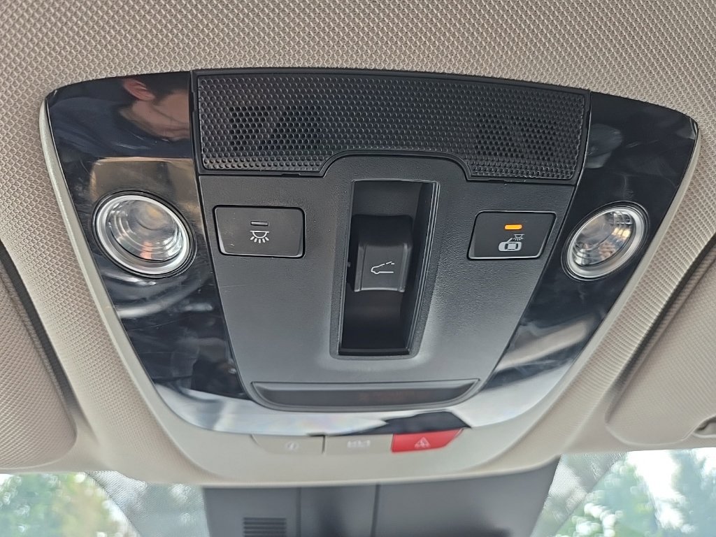Certified 2023 Kia Sorento S w/ Panoramic Sunroof Package AWD/4WD image 26
