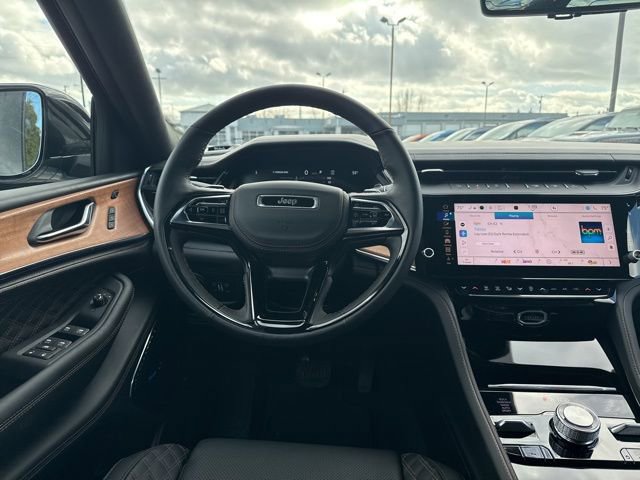 New 2026 Jeep Grand Cherokee L Summit image 13