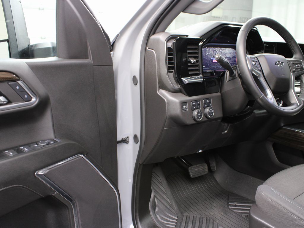 Used 2024 Chevrolet Silverado 1500 LT Trail Boss image 49