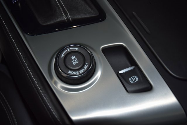 Used 2016 Chevrolet Corvette Stingray Convertible w/ Battery Protection Package image 34