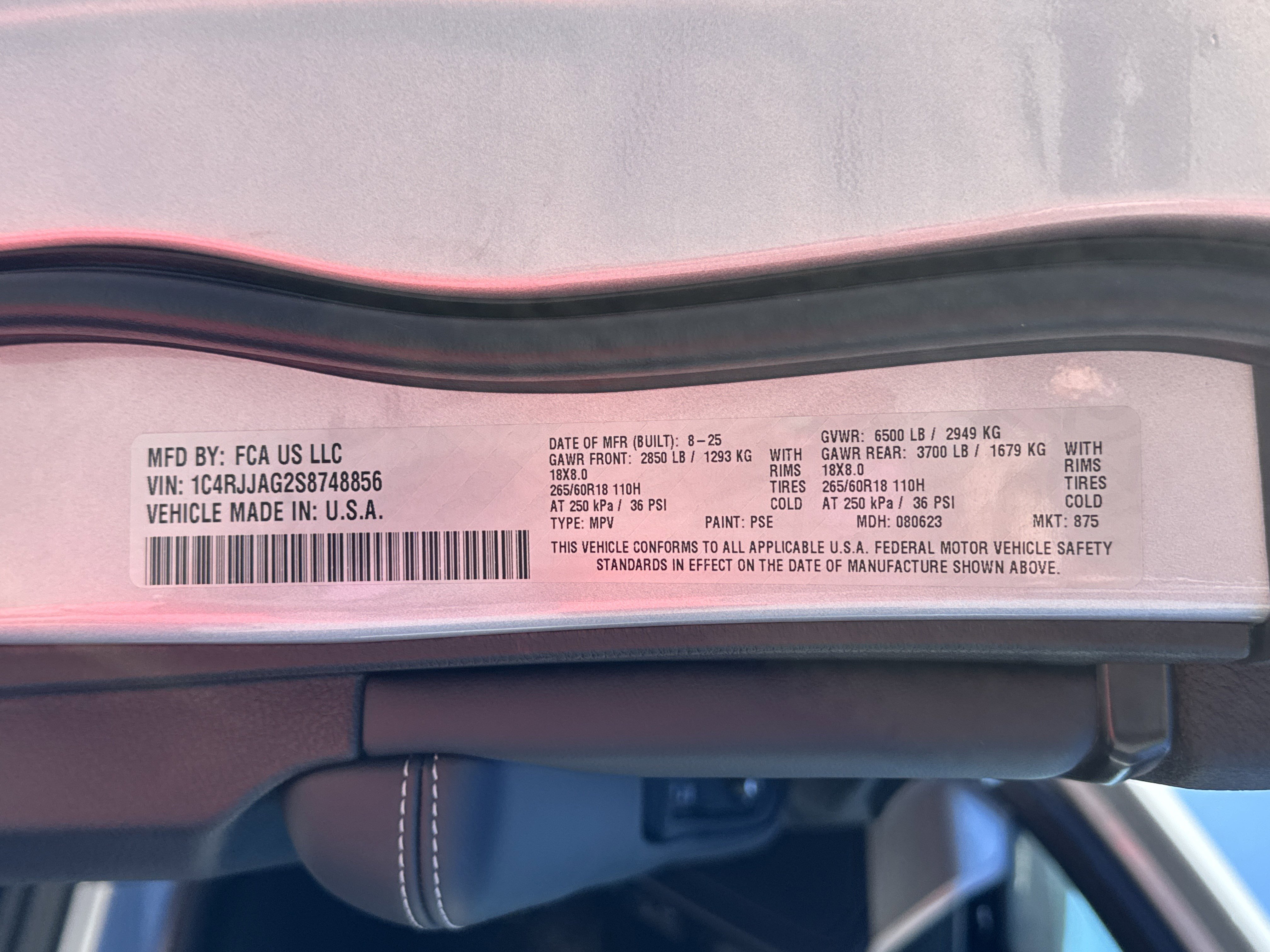 New 2025 Jeep Grand Cherokee L Laredo w/ Luxury Tech Group I image 41