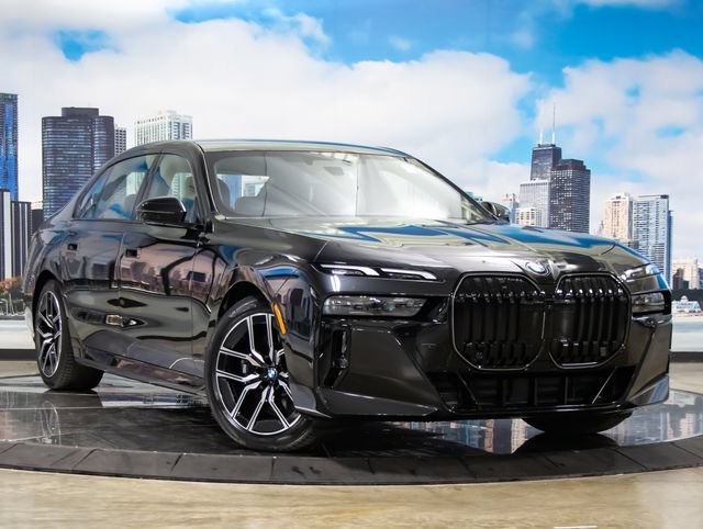 Used 2026 BMW 740i xDrive AWD/4WD video 1
