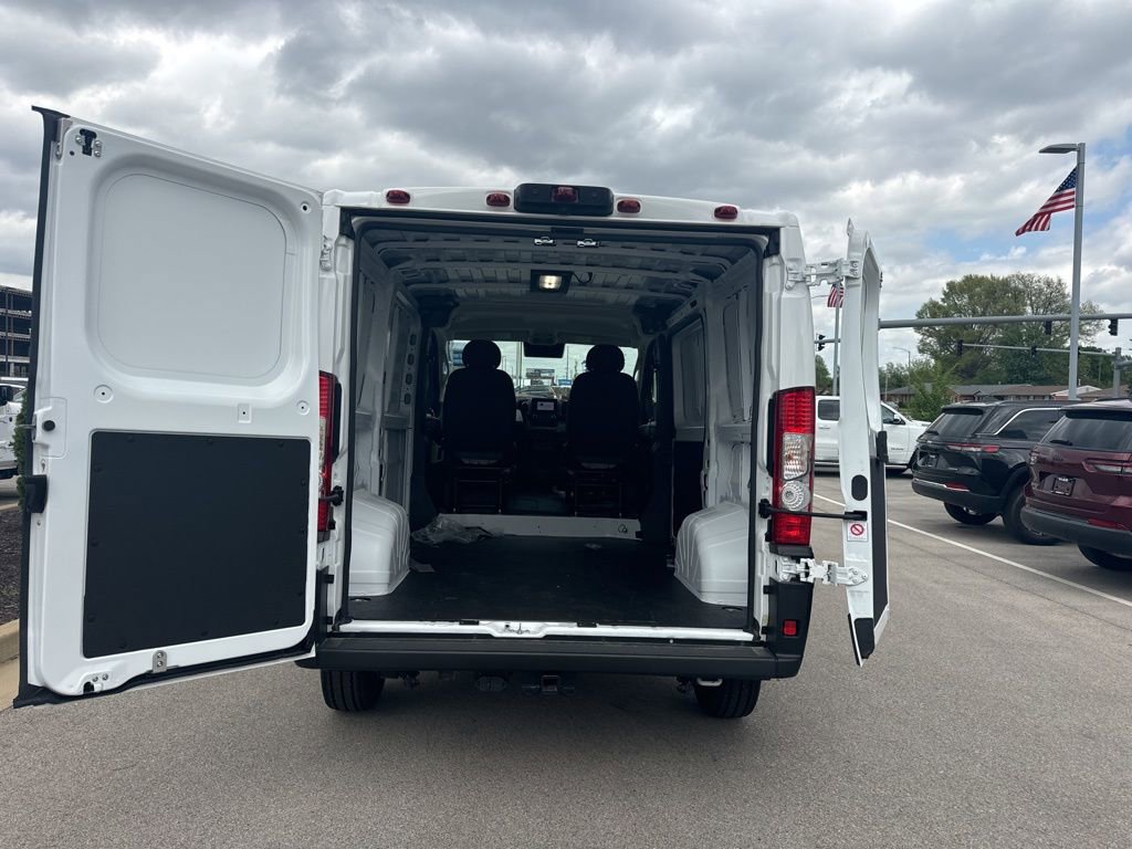 New 2025 RAM ProMaster 1500 w/ Convenience Group image 3