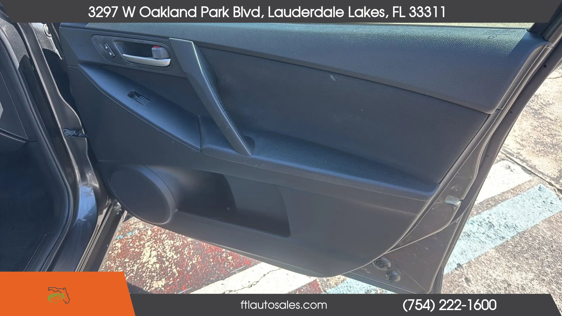 Used 2013 MAZDA MAZDA3 i Touring image 39