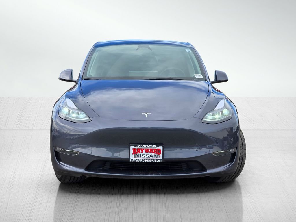 Used 2023 Tesla Model Y Long Range image 2