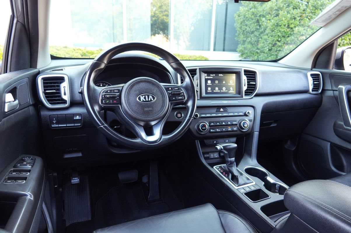 Used 2017 Kia Sportage EX AWD/4WD image 5
