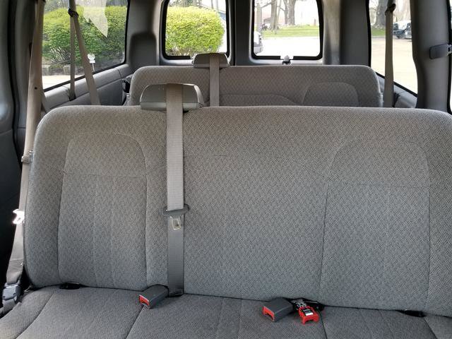 Used 2016 Chevrolet Express 2500 LS RWD image 14