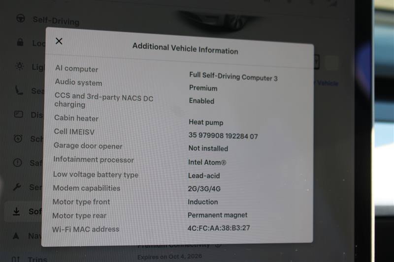 Used 2022 Tesla Model Y Long Range AWD/4WD image 18