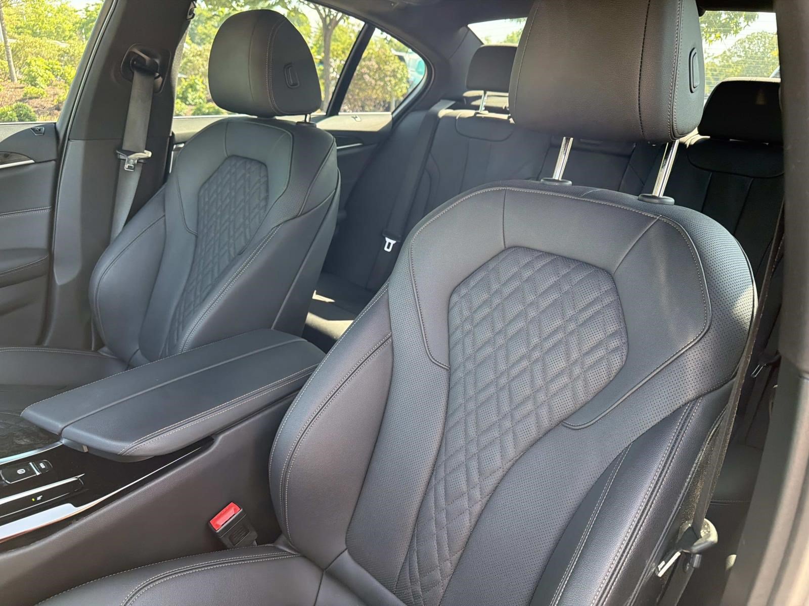 Certified 2023 BMW 530i w/ Premium Package RWD image 16