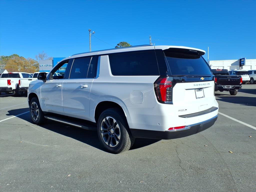 New 2026 Chevrolet Suburban LS RWD image 5