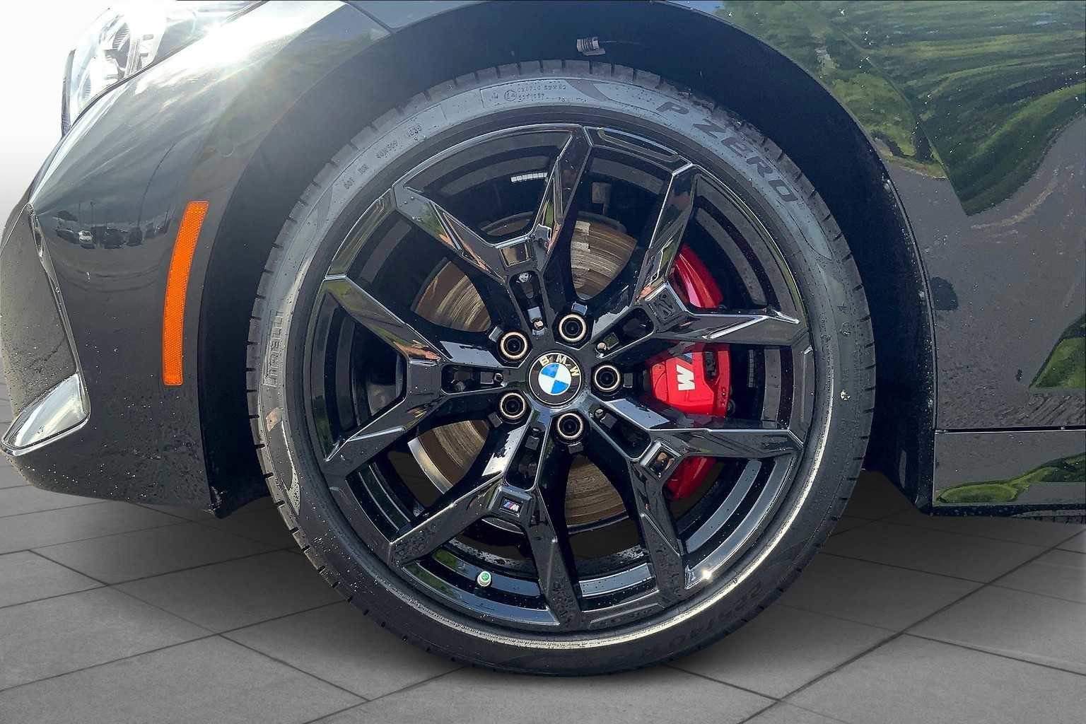 New 2025 BMW 330i Sedan w/ M Sport Package image 11