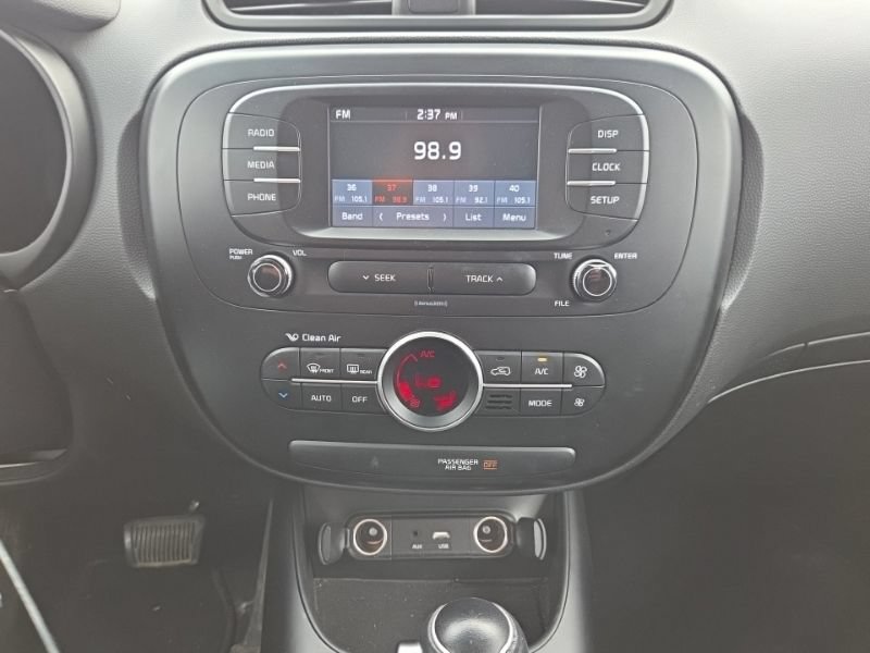 Used 2017 Kia Soul + w/ Designer's Package FWD image 10