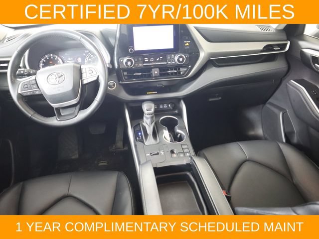 Used 2024 Toyota Highlander XLE FWD image 29
