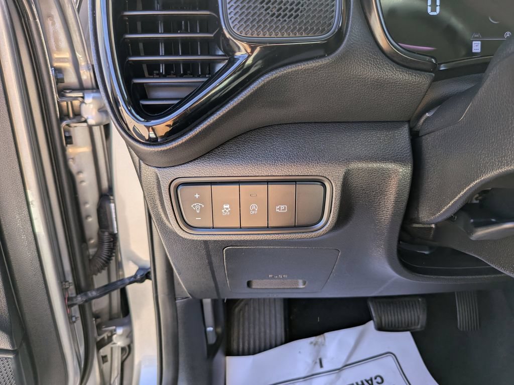 Certified 2023 Kia Soul S FWD image 26