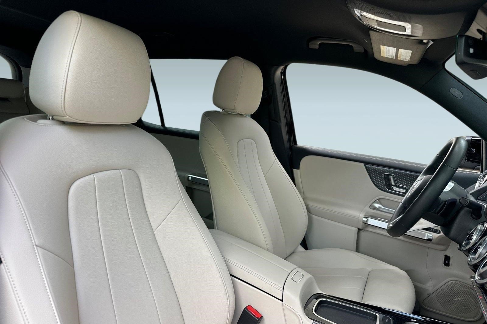 Certified 2025 Mercedes-Benz EQB 250+ image 27
