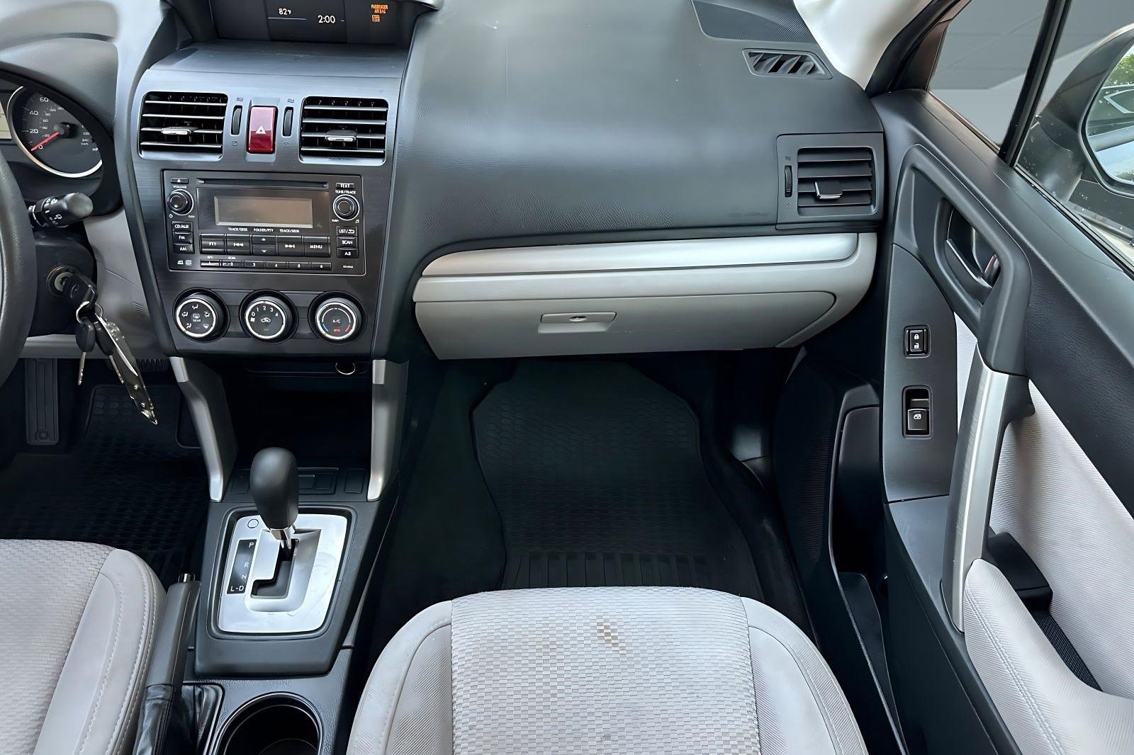 Used 2015 Subaru Forester 2.5i w/ Alloy Wheel Package image 28