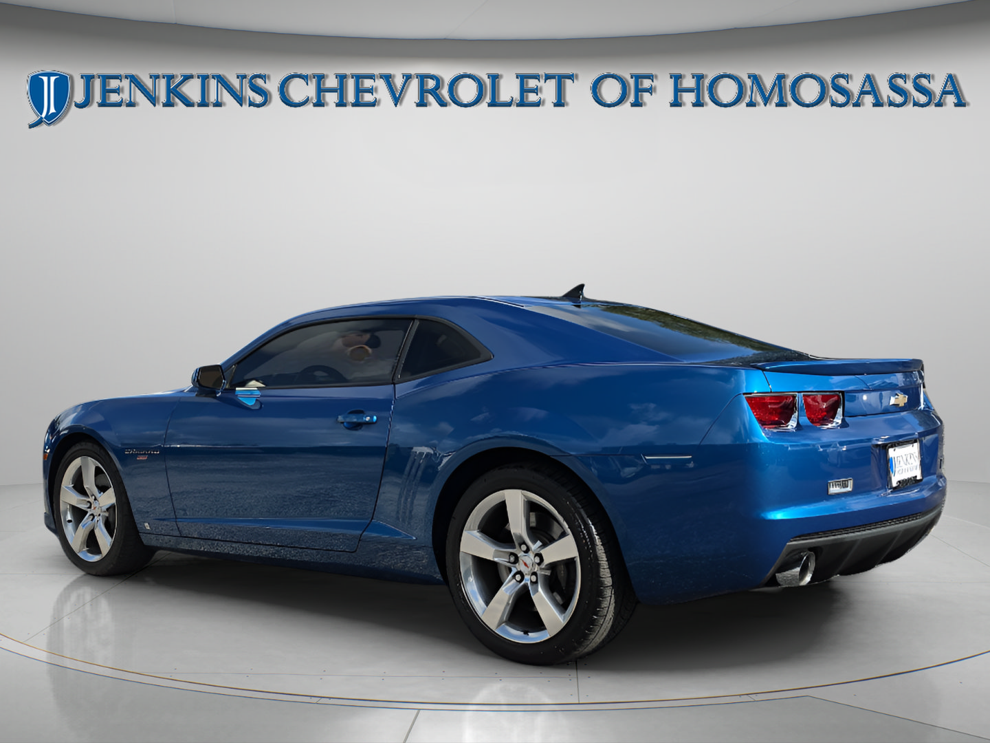 Used 2010 Chevrolet Camaro SS w/ RS Package RWD image 8
