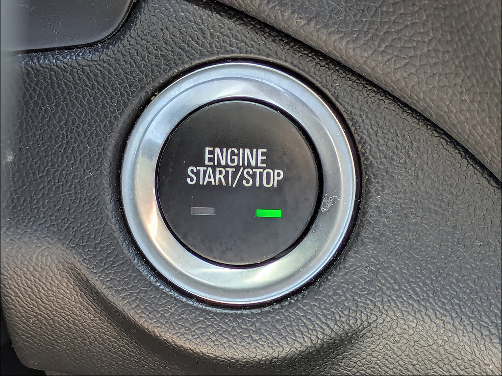 Certified 2023 Chevrolet Equinox LT FWD image 29