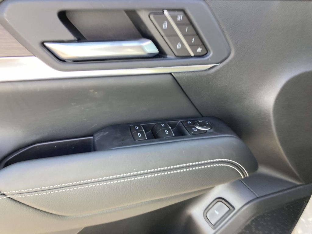 New 2026 GMC Terrain Denali AWD/4WD image 16