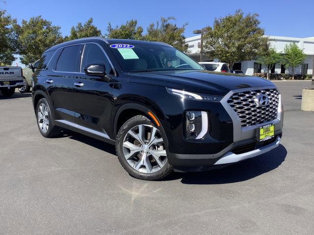 Used 2022 Hyundai Palisade SEL w/ Premium Package image 2