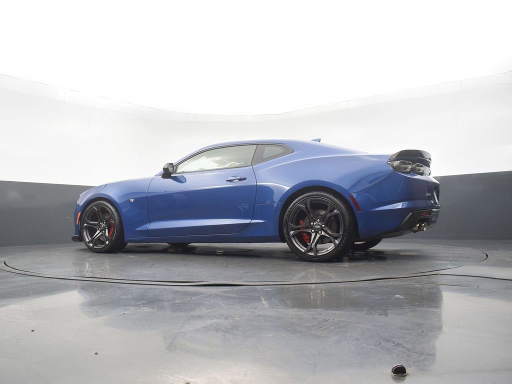 Used 2021 Chevrolet Camaro SS image 40