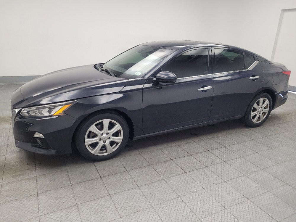 Used 2019 Nissan Altima 2.5 SV FWD image 2