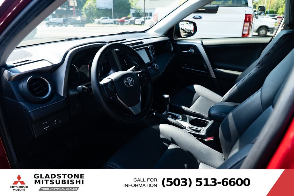 Used 2018 Toyota RAV4 Limited w/ Advanced Technology Package AWD/4WD image 20