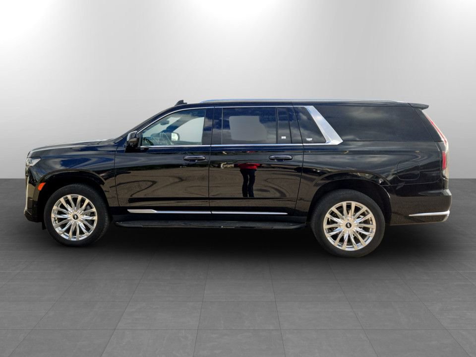 Used 2023 Cadillac Escalade ESV Premium Luxury AWD/4WD image 10