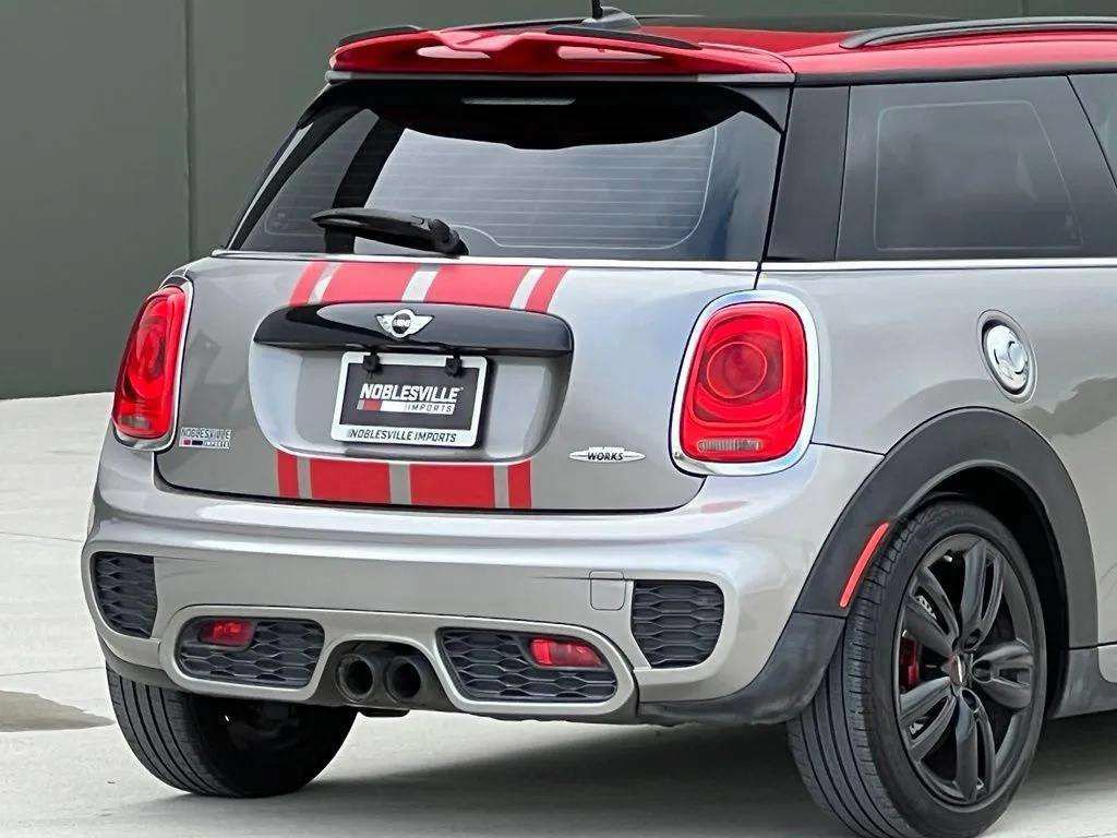 Used 2017 MINI Cooper John Cooper Works FWD image 27